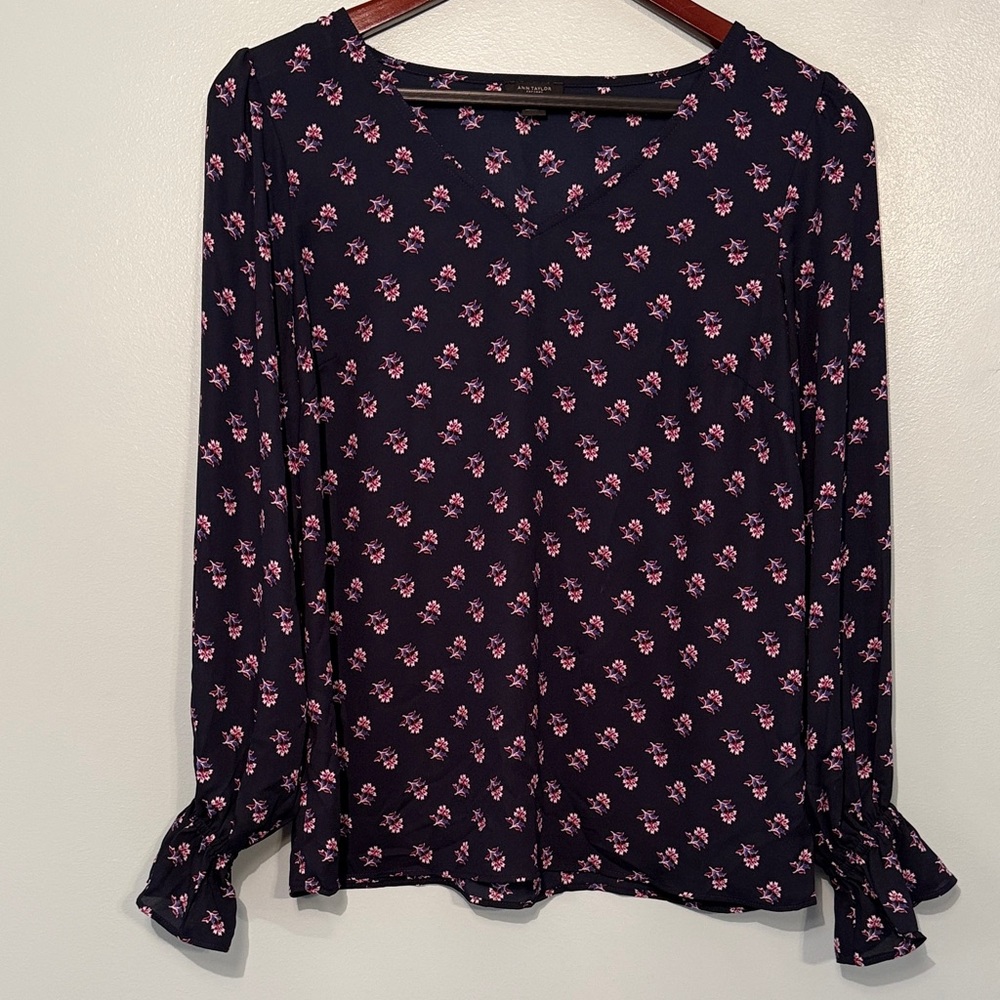 Ann Taylor Floral Navy and Pink/Purple Women's Top